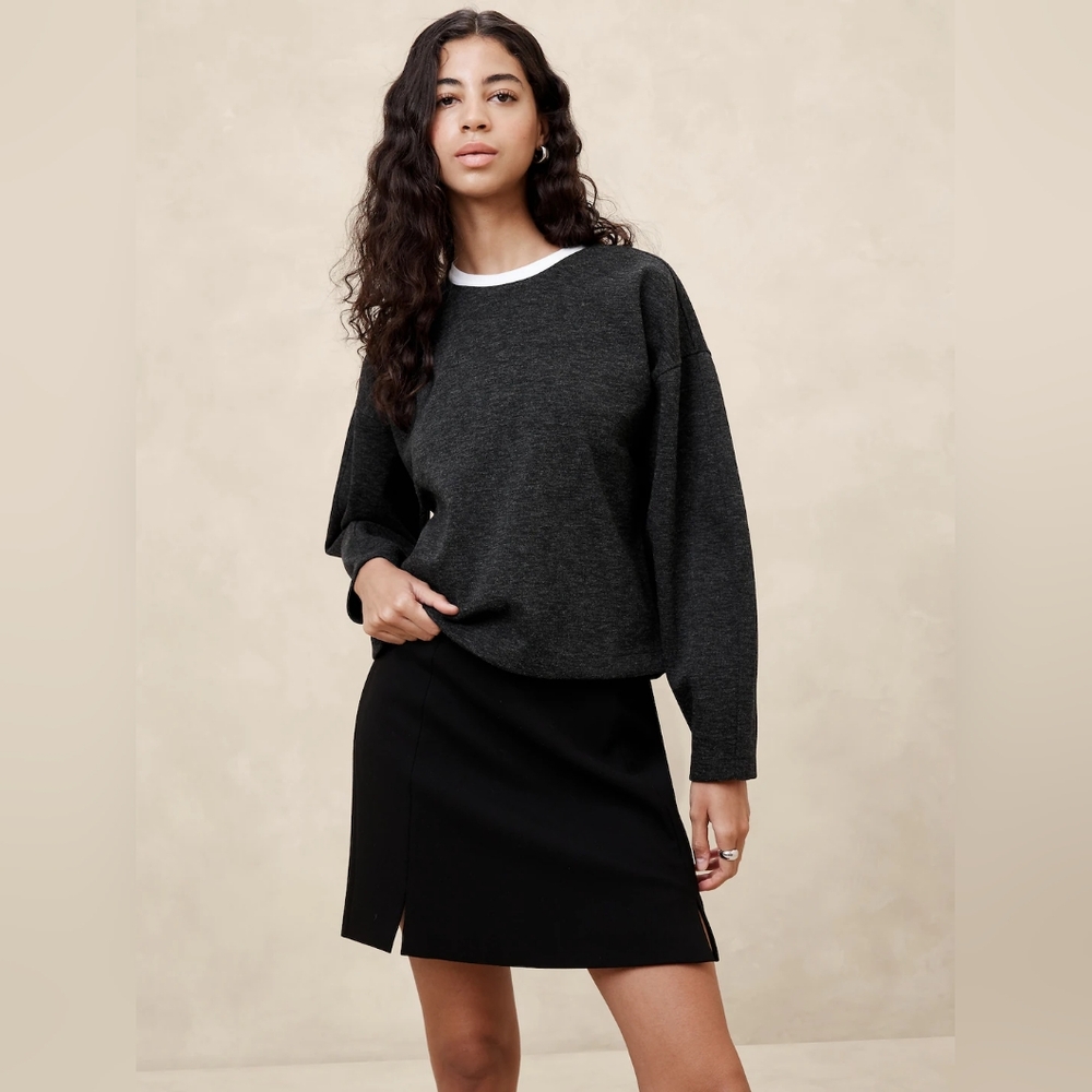 NWT - Banana Republic Medium Grey Cocoon Sweatshirt - Size XL